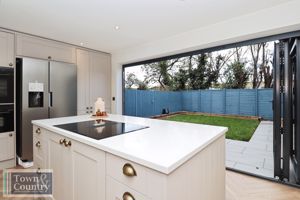 GRANVILLE WAY- click for photo gallery